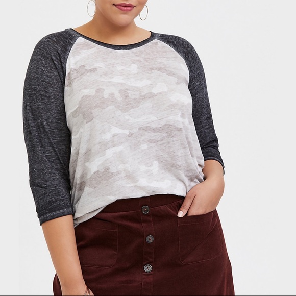 torrid Tops - Torrid Gray Camo Raglan Burnout Crew Baseball Tee